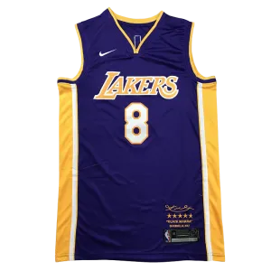 17 Kobe Bryant