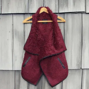 Arctic Sherpa Vest in Burgundy