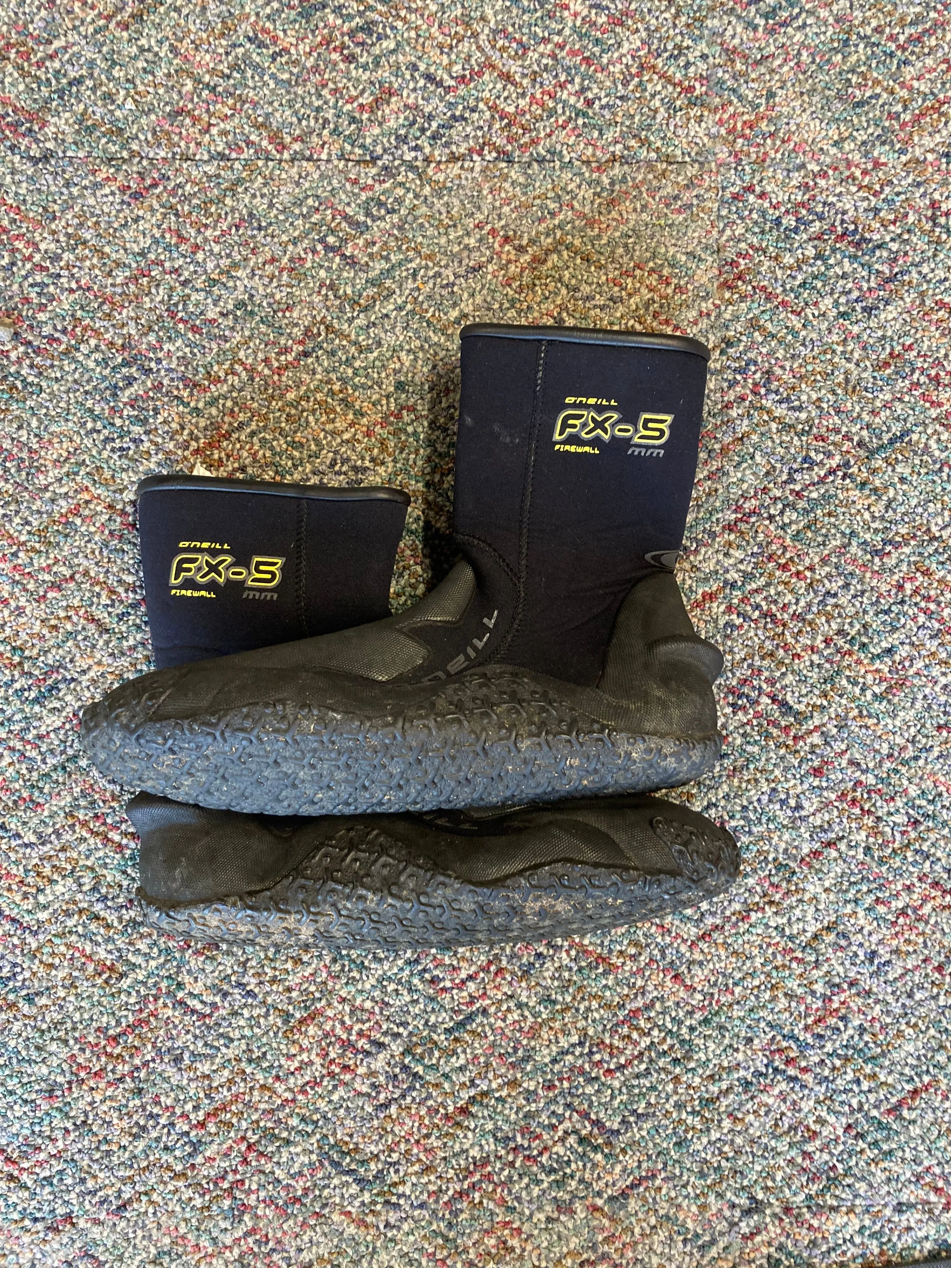 Boots Various:  Secondhand