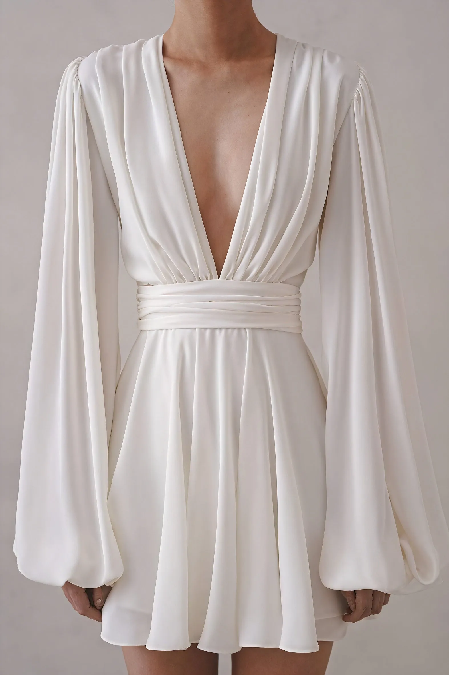 Elegant A-Line Dress with Balloon Sleeves