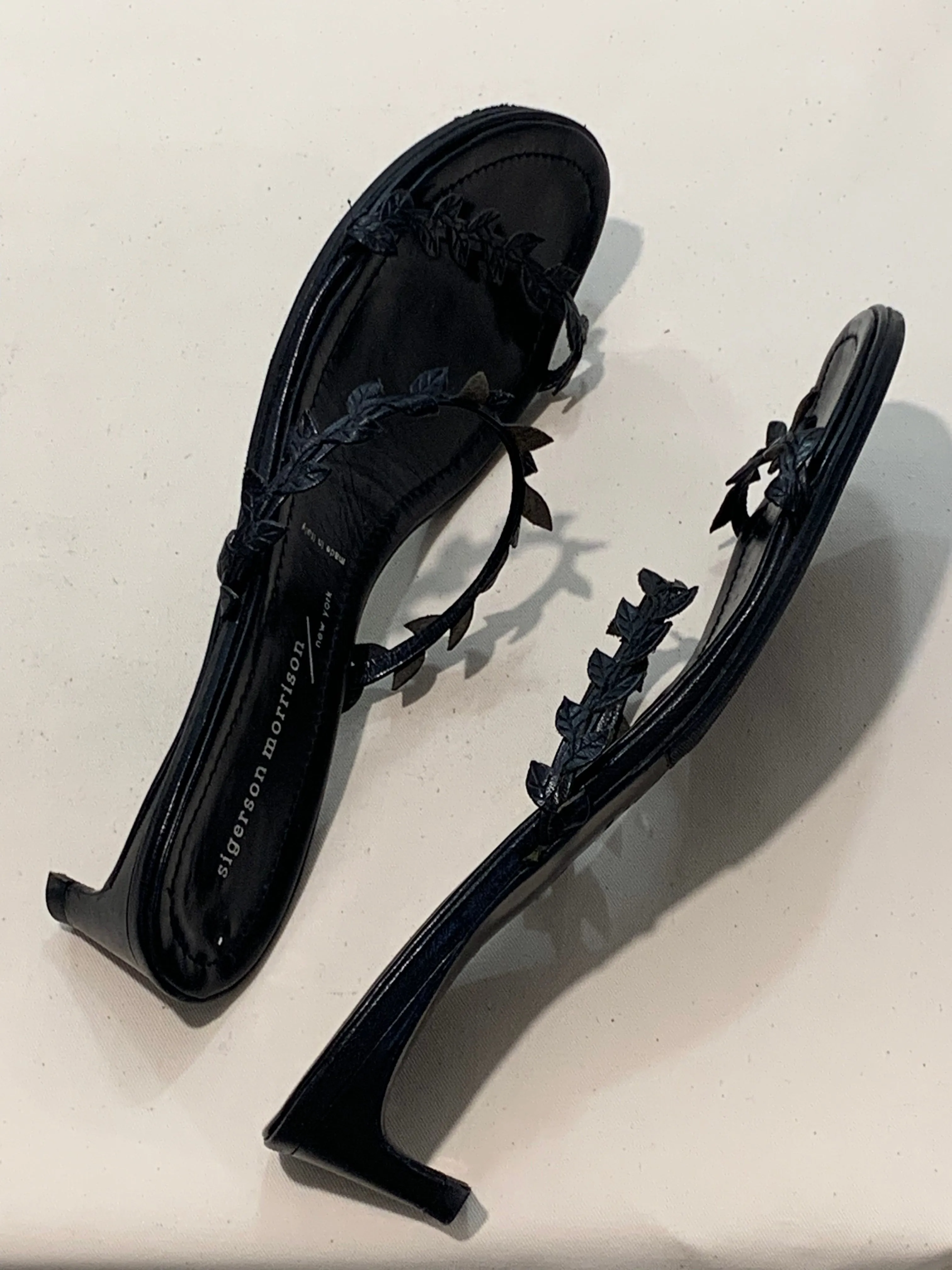 Leaf motif slip ons, 38.5