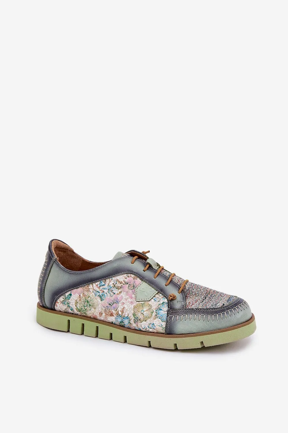 Low Shoes