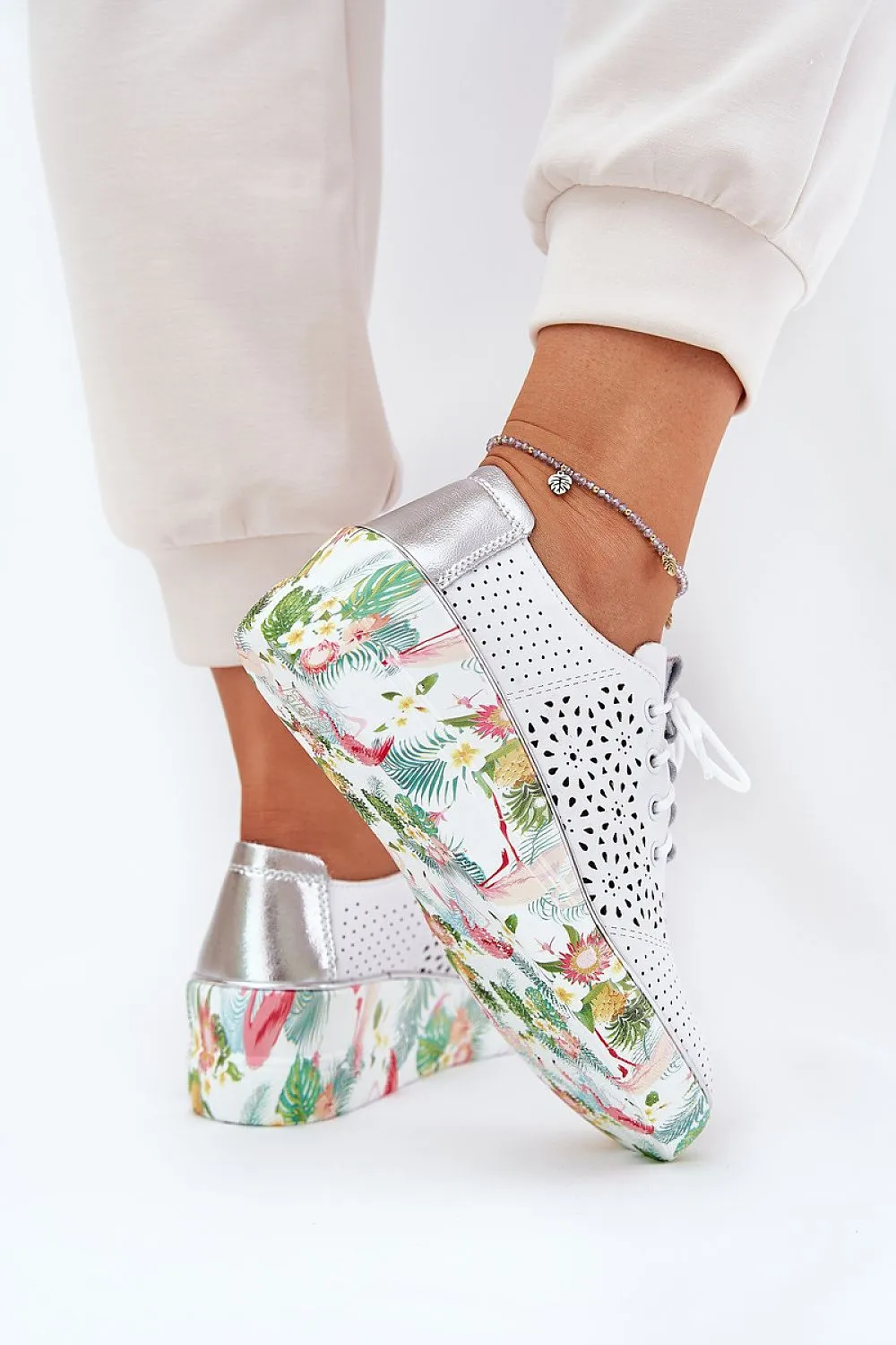 Low Shoes