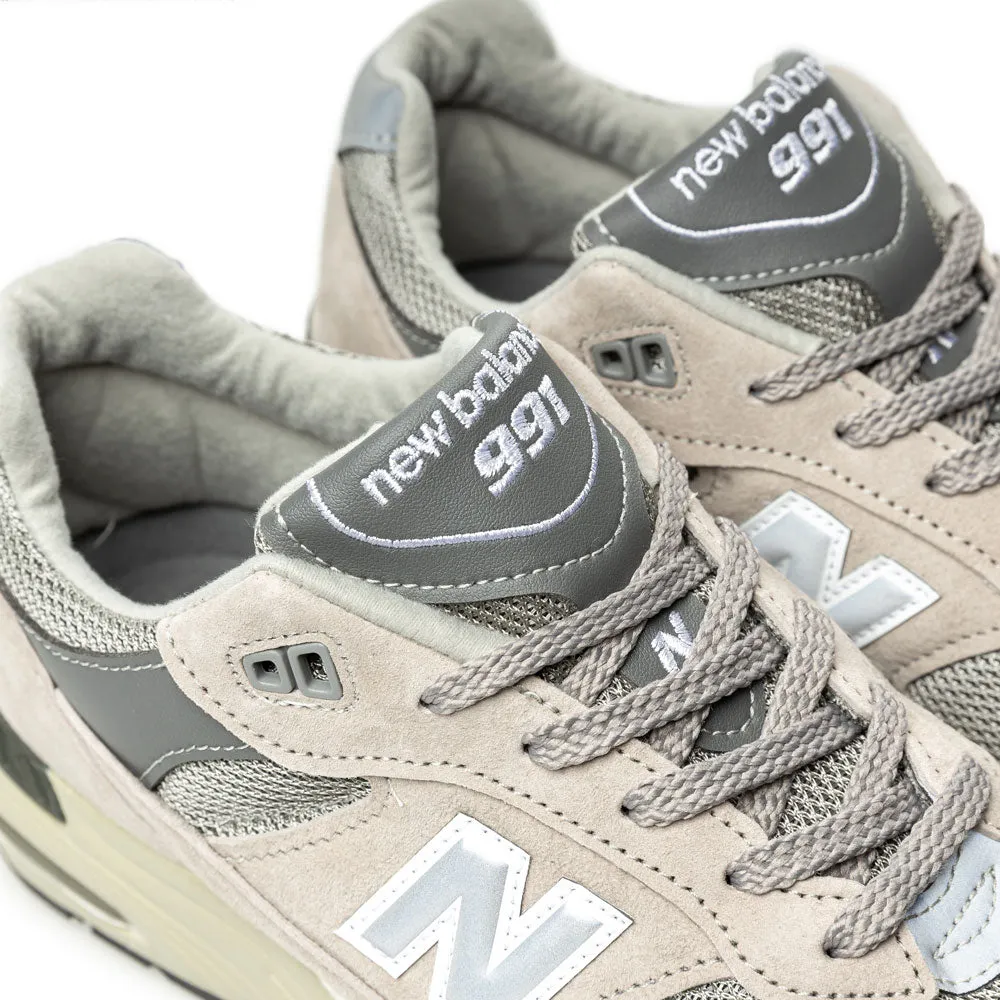 M991GL Made in UK | Grey