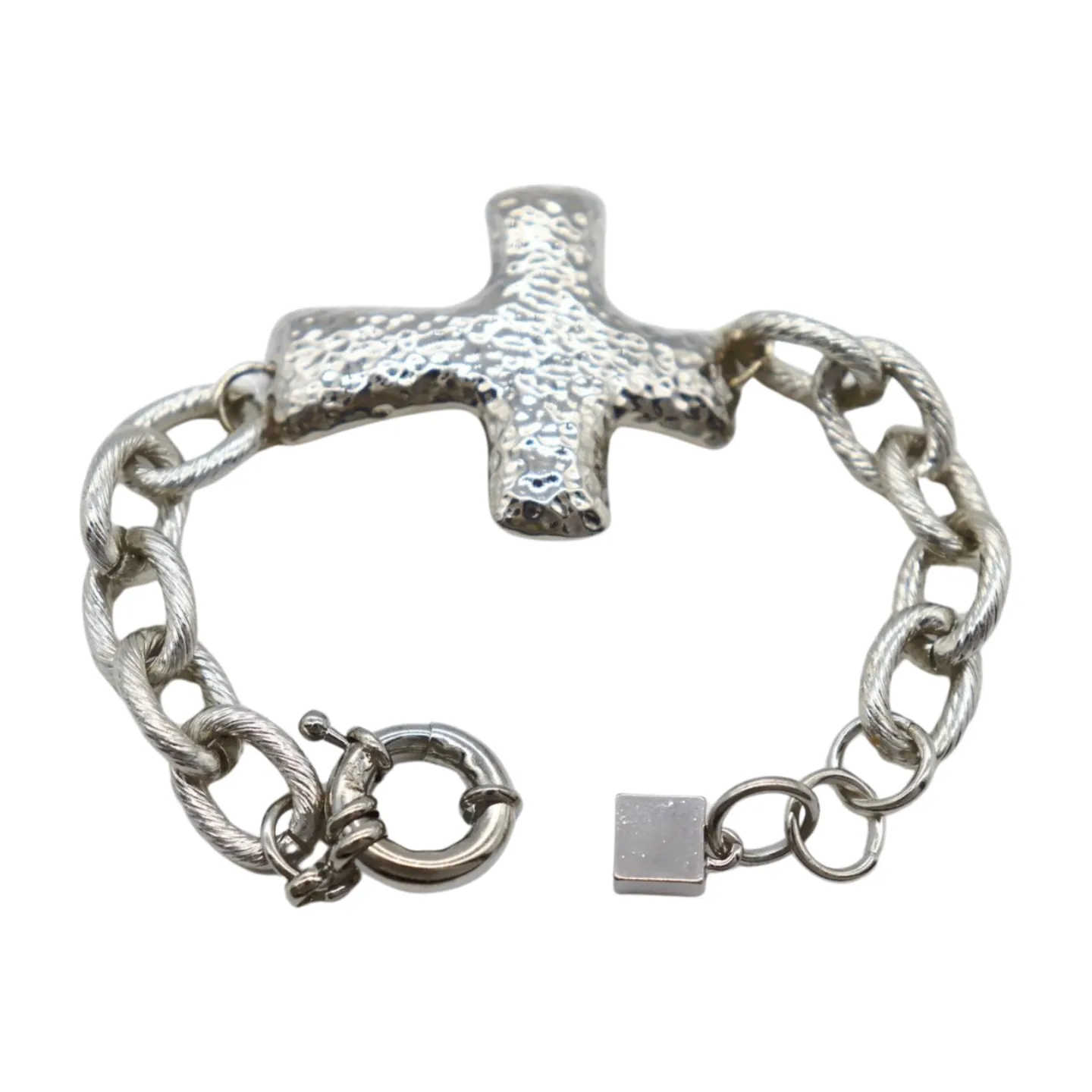 New Women Silver Metal Chain Link Wrist Bracelet Hammered Cross Charm Weekend Look