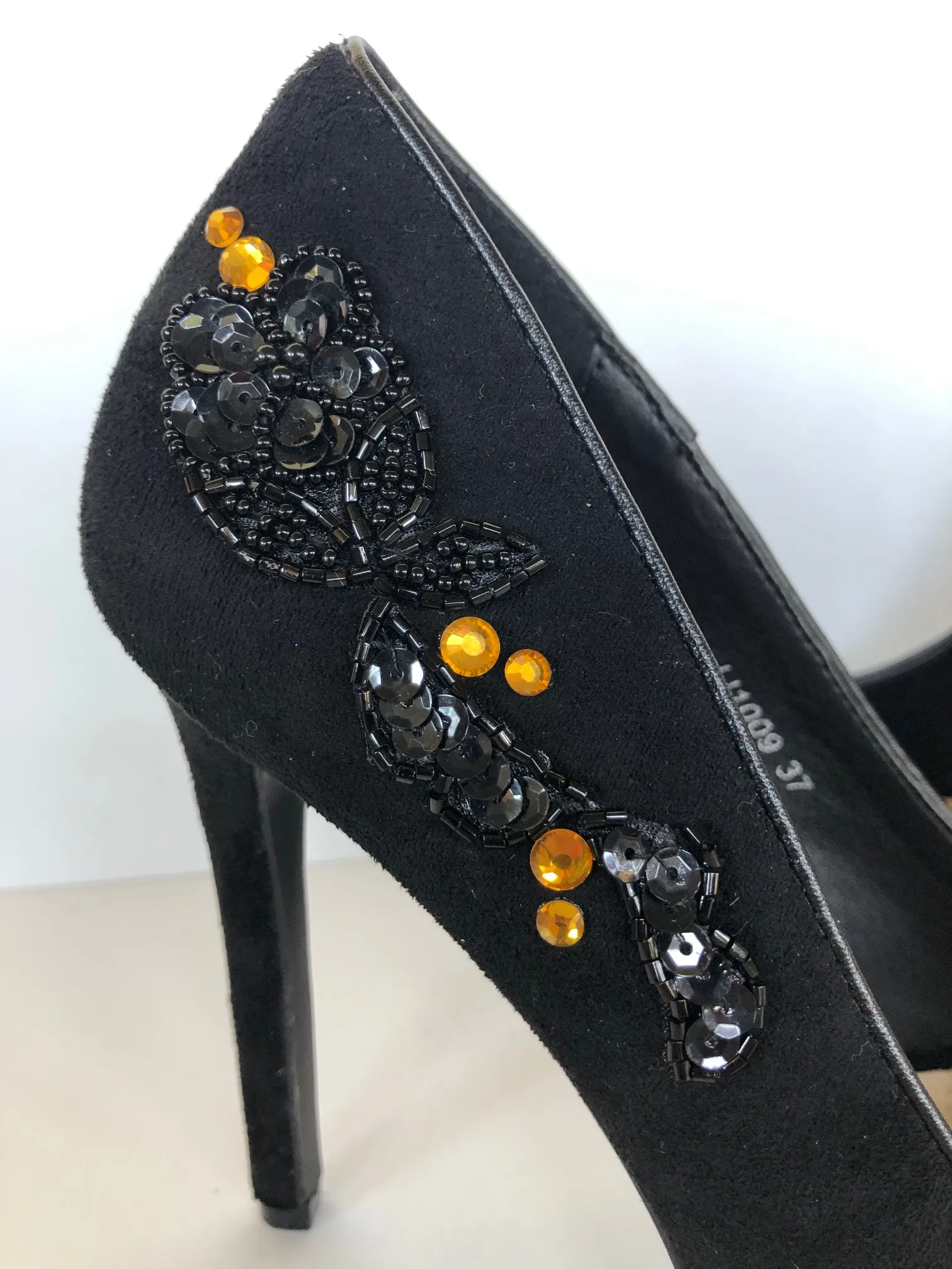 Night pump Size EU 37/ USA 7
