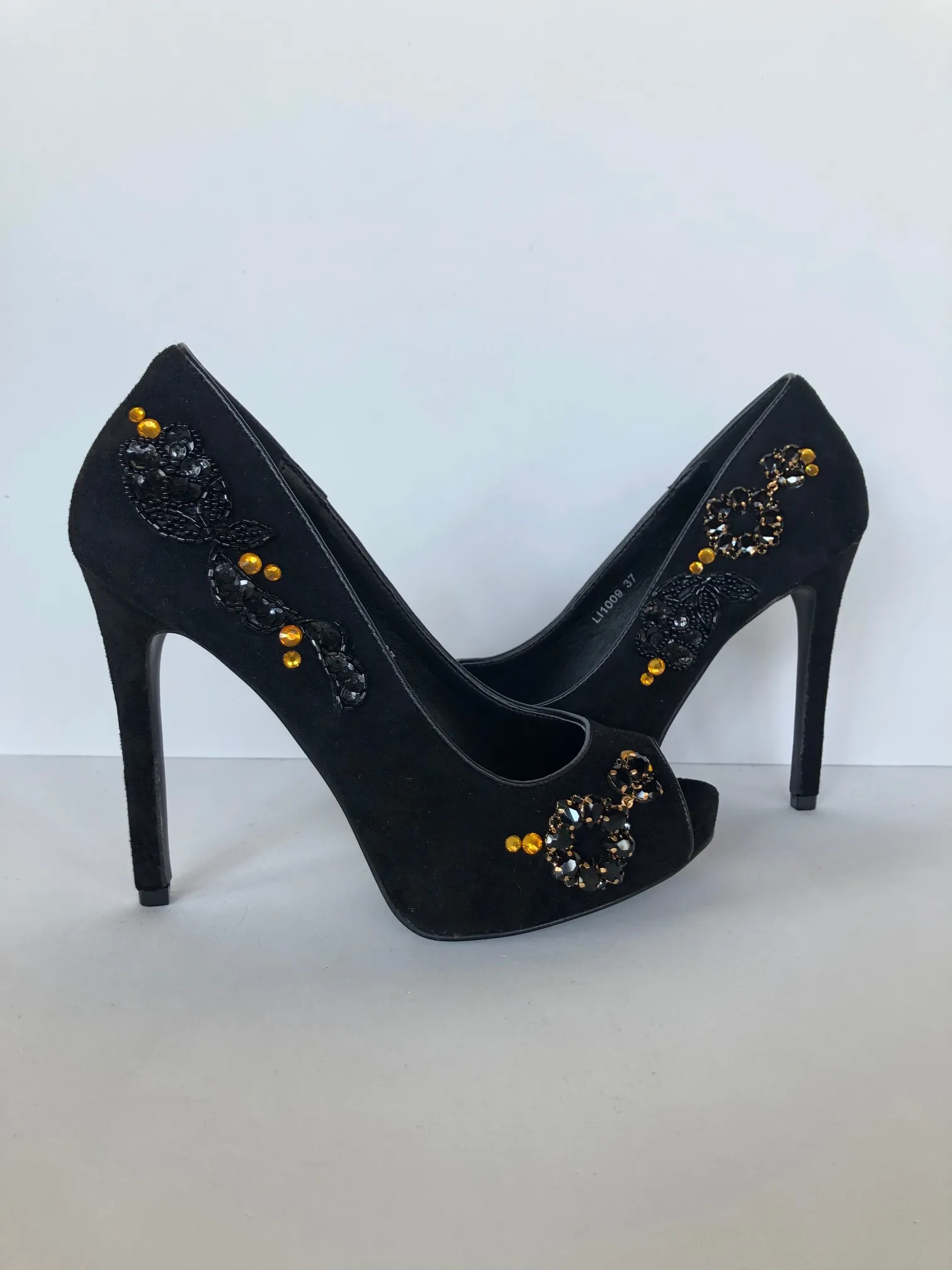 Night pump Size EU 37/ USA 7