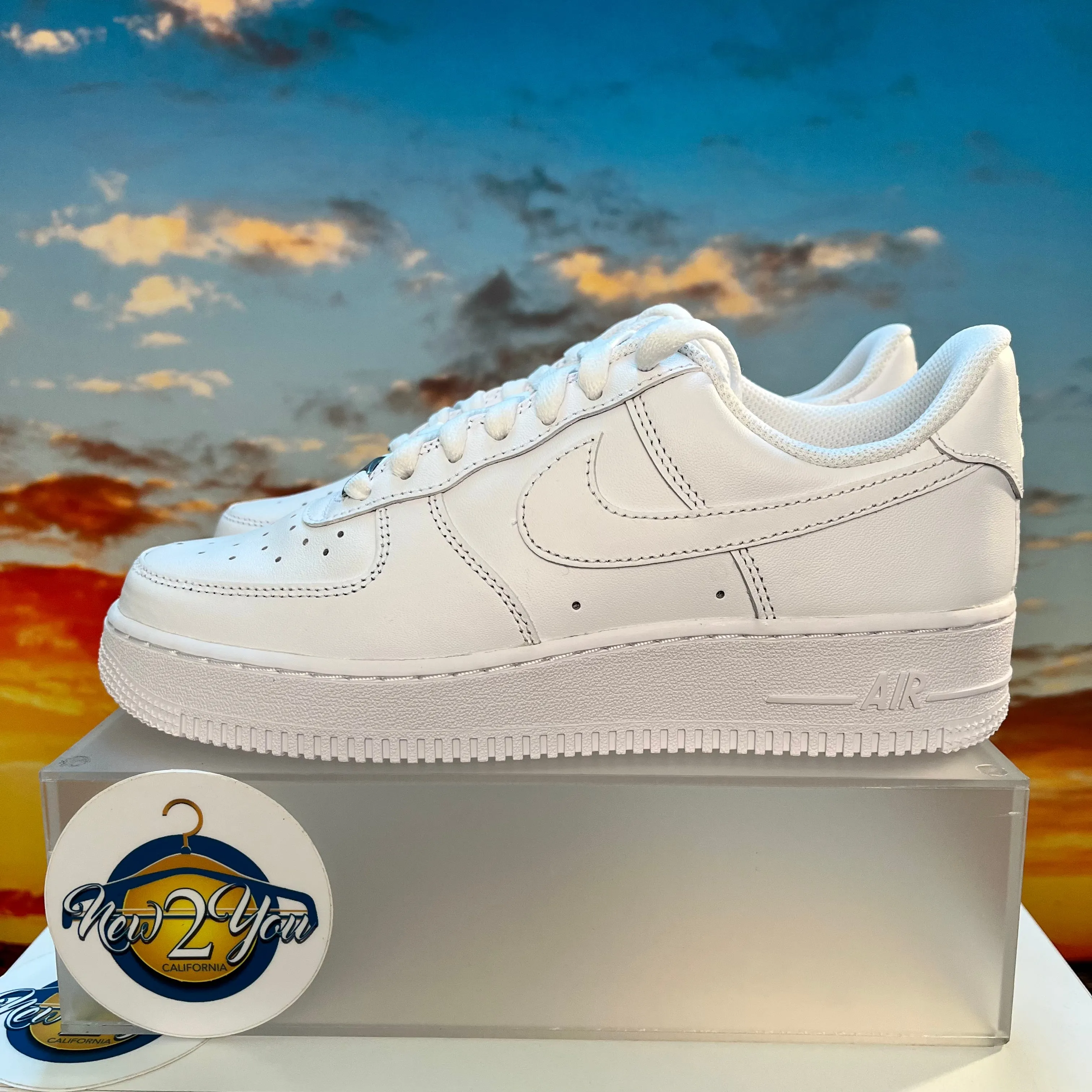 Nike Air Force 1 Low '07 White on White