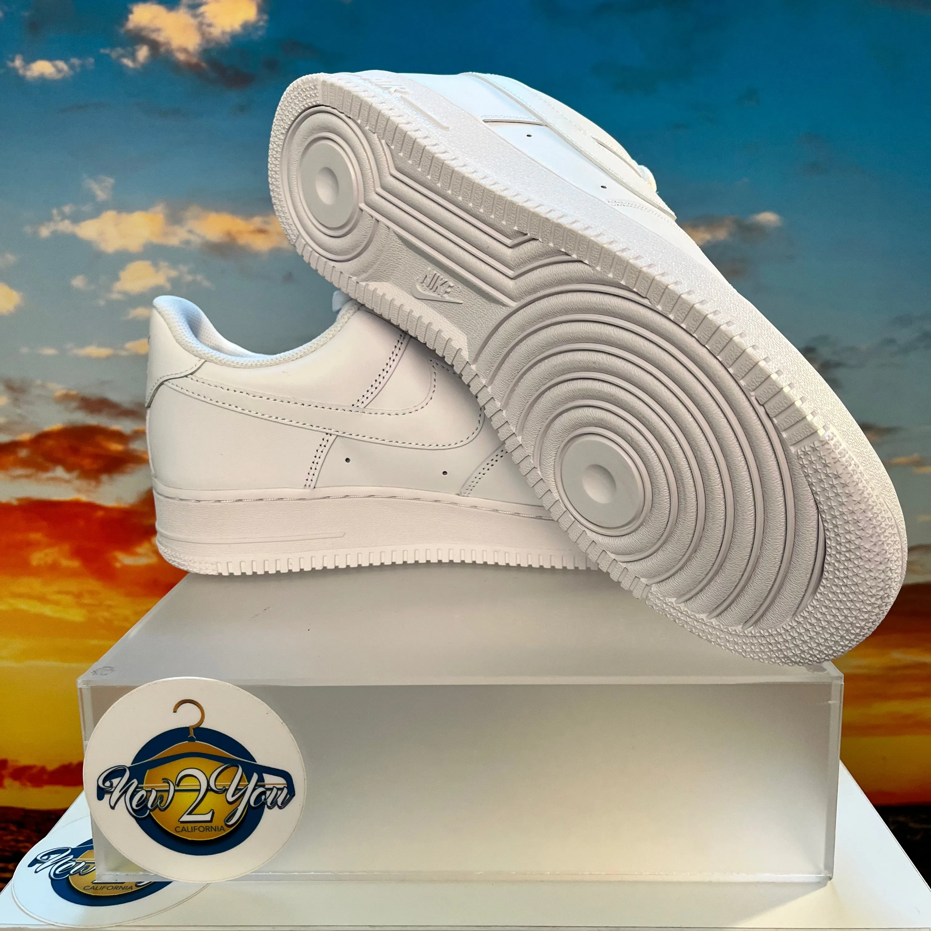 Nike Air Force 1 Low '07 White on White