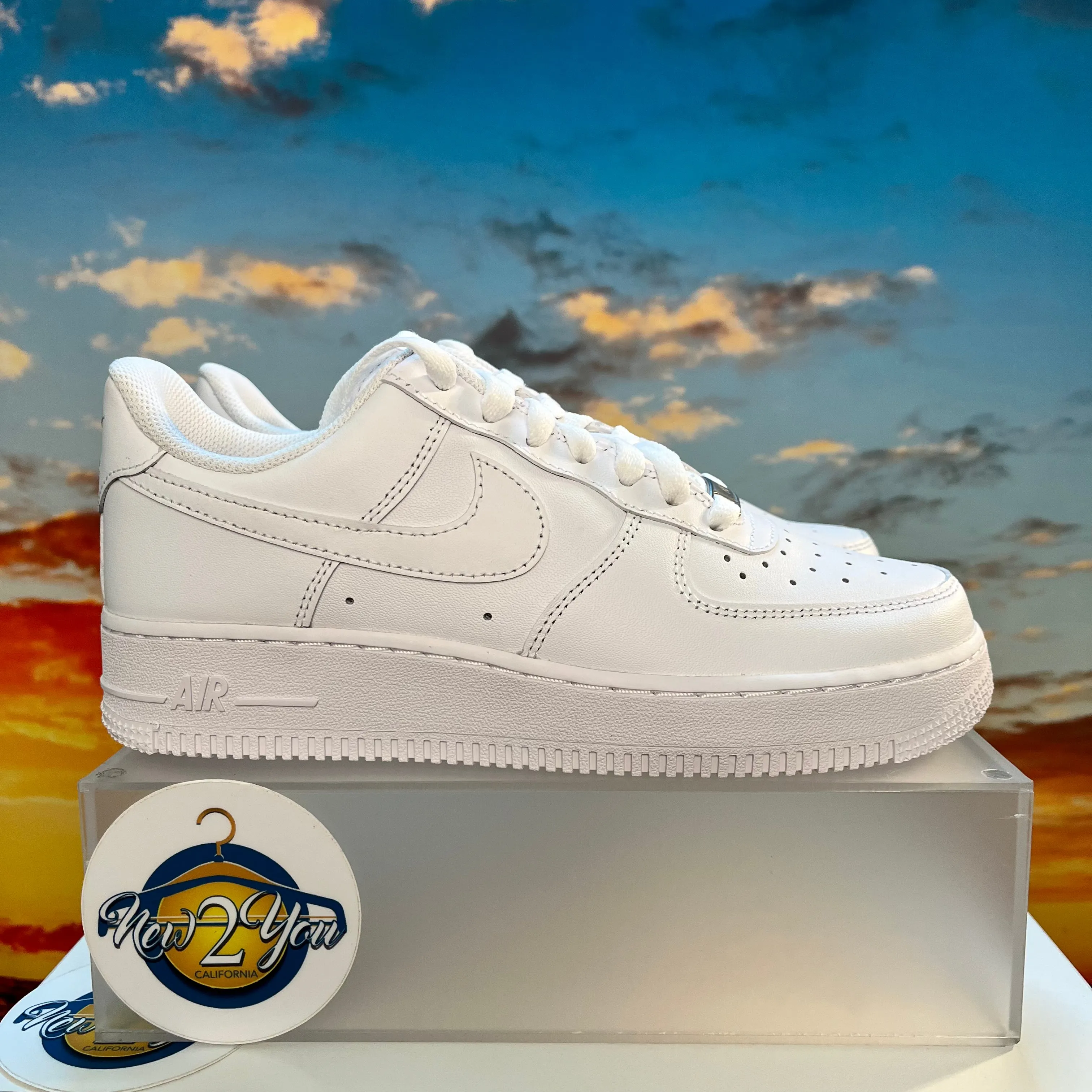 Nike Air Force 1 Low '07 White on White