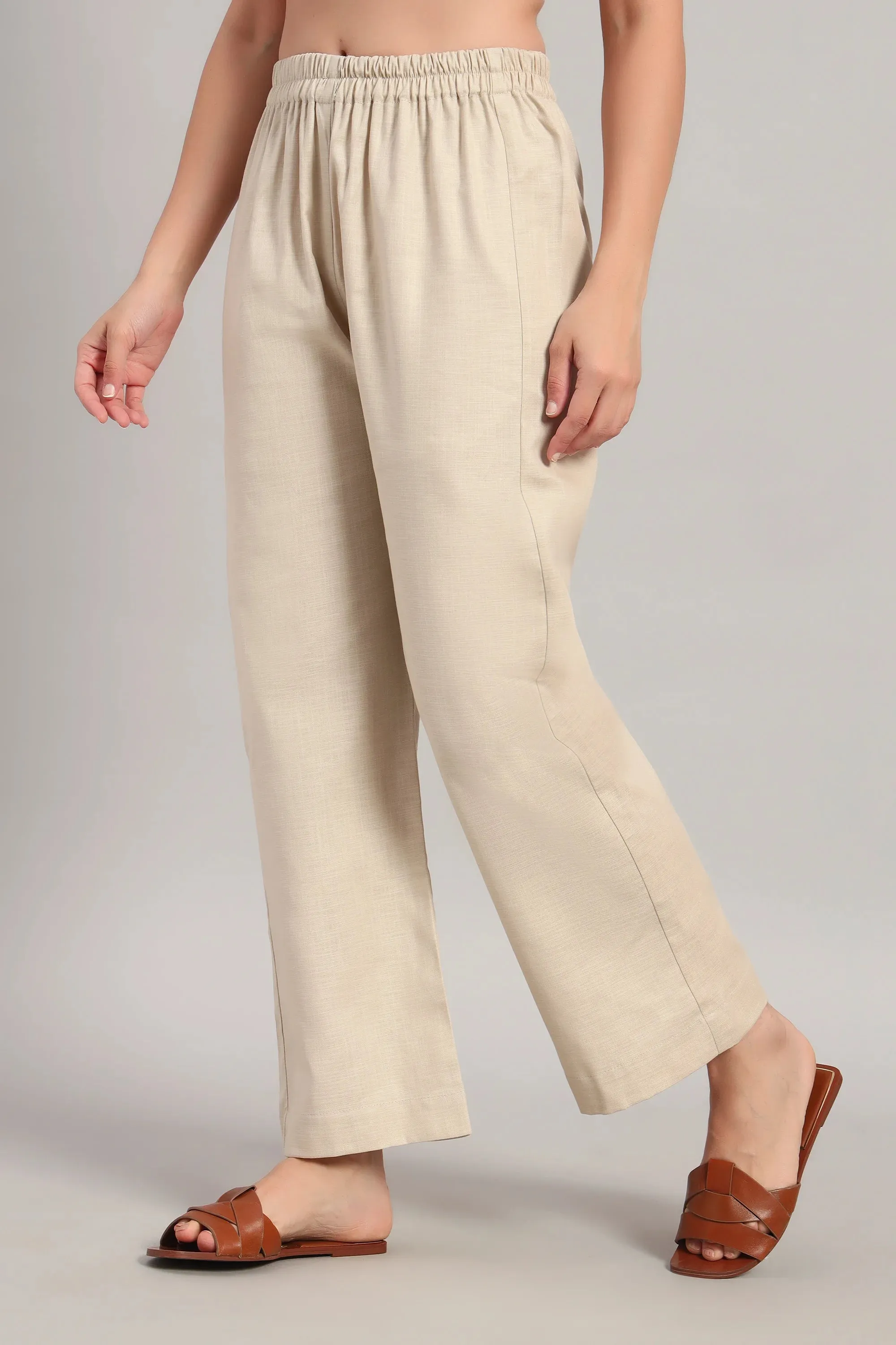 Pratidin, Beige Kurta Set
