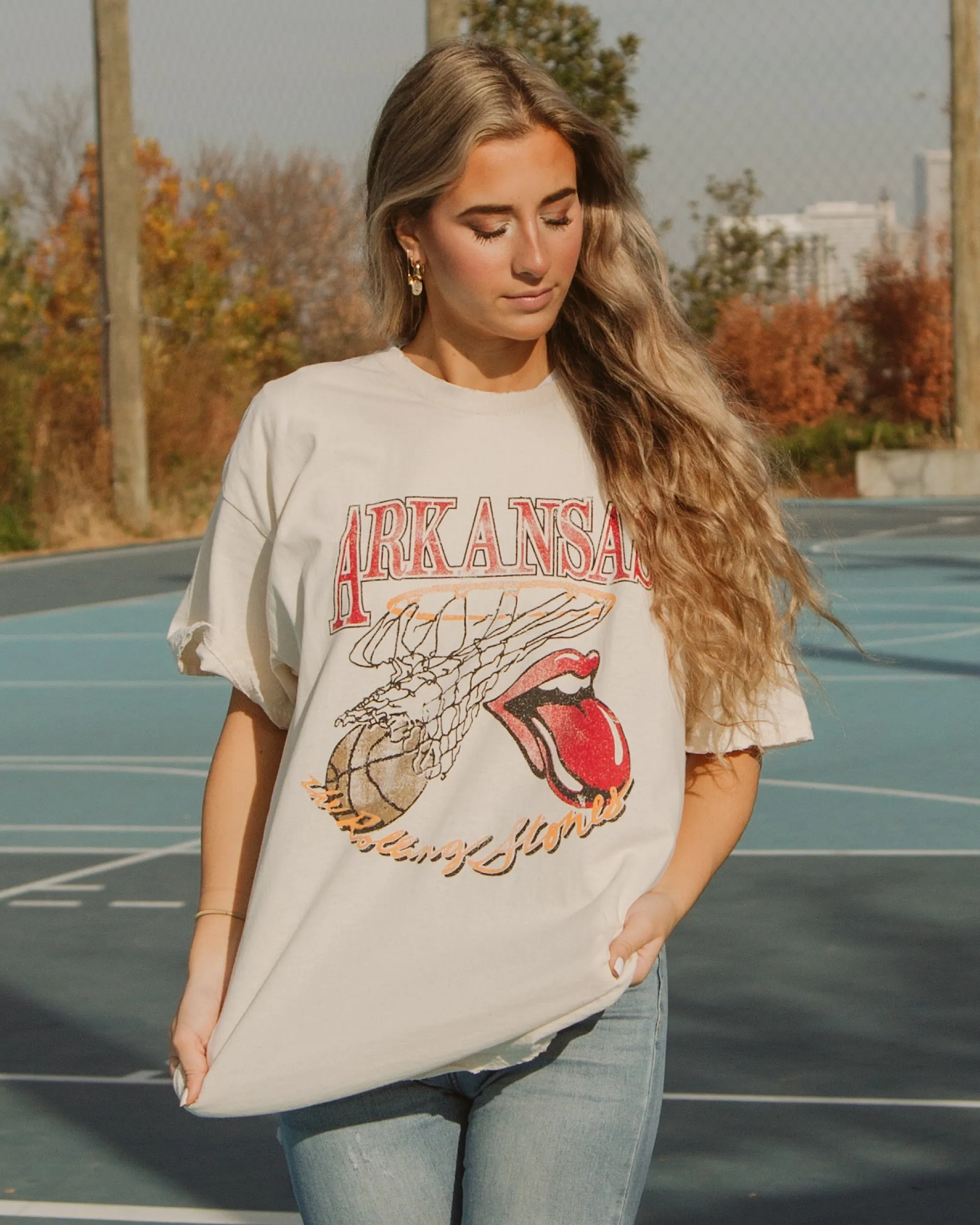 Rolling Stones Arkansas Basketball Net Off White Thrifted Tee