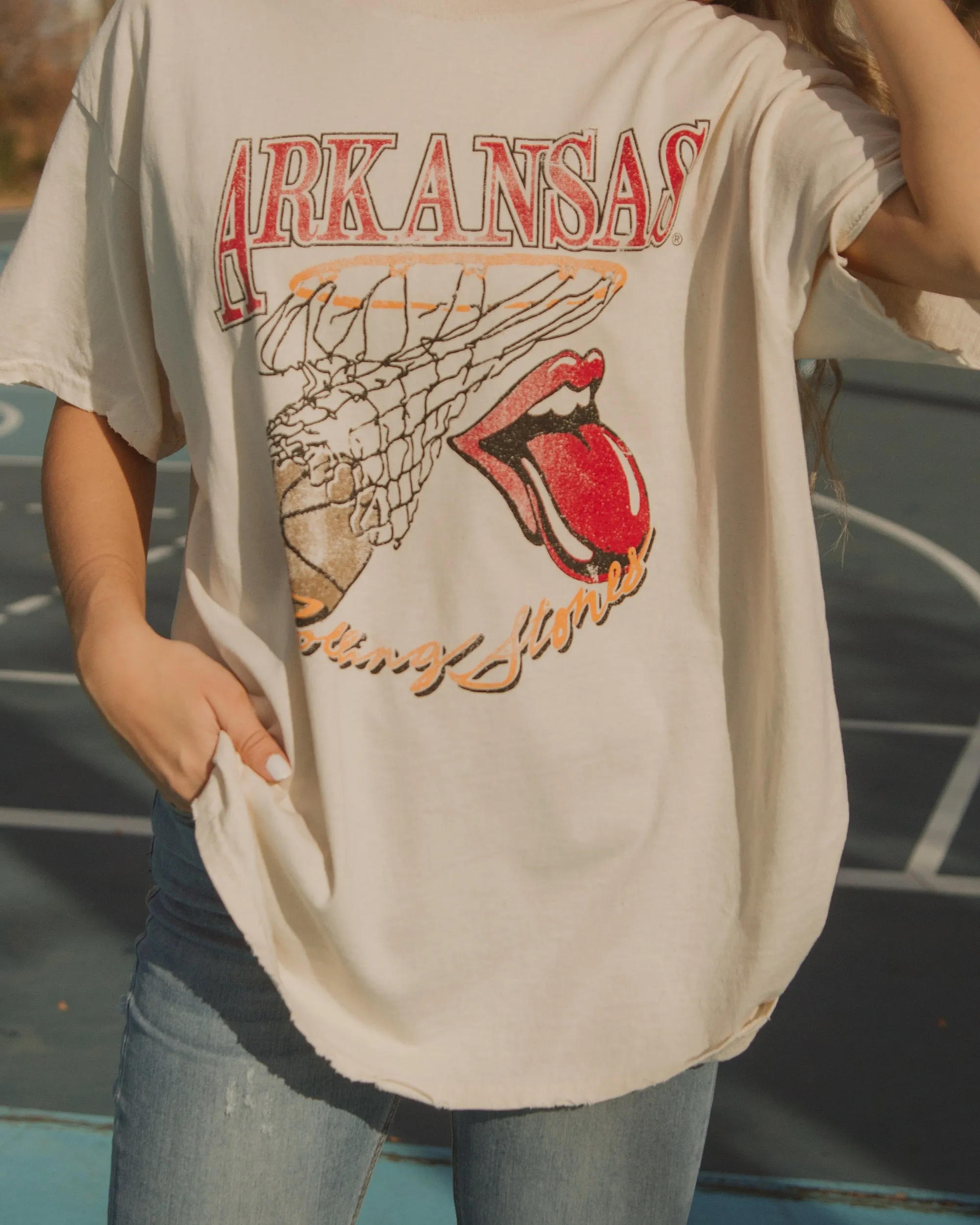 Rolling Stones Arkansas Basketball Net Off White Thrifted Tee