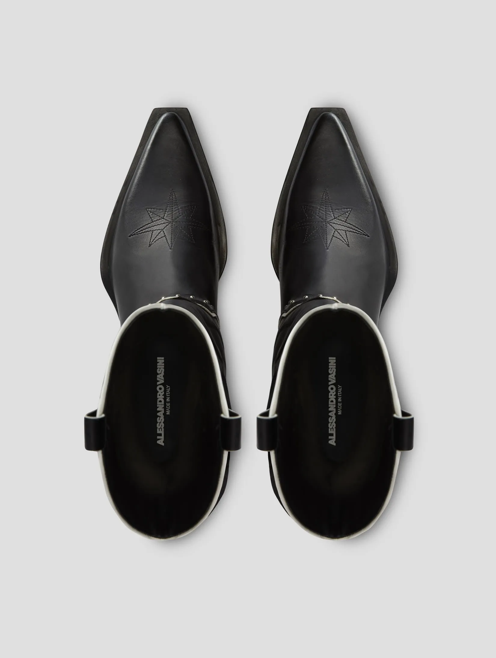TERENCE WESTERN BOOT IN BLACK VACCHETTA