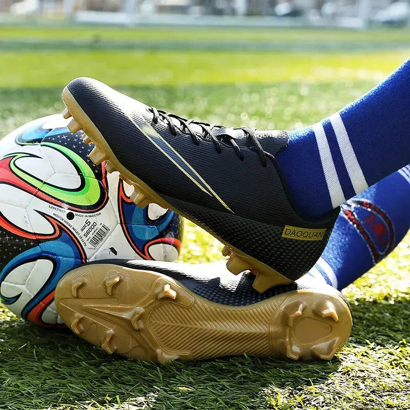 ZHENZU Size 32-47 Football Boots Kids Boys Soccer Shoes Outdoor AG/TF Ultralight Soccer Cleats Sneakers